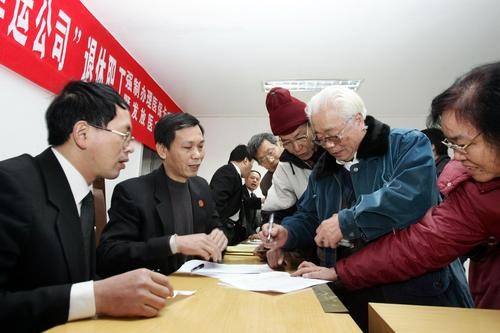 誰最反對延遲退休？這3種人給出的答案，道盡心酸