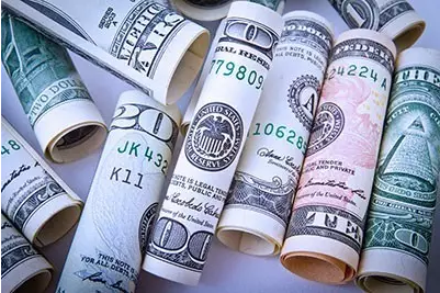 有哪些保險(xiǎn)比較坑？看看不吃虧