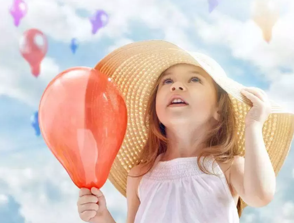 學(xué)平險(xiǎn)、少兒醫(yī)保和教育金險(xiǎn):哪一款更適合小孩子